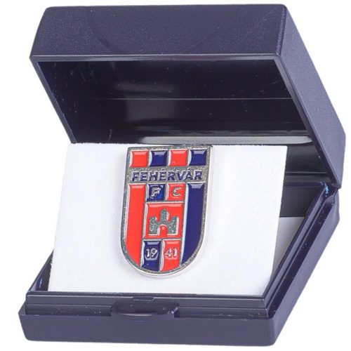 Fehérvár FC Crest Badge – Elegant Fan Accessory